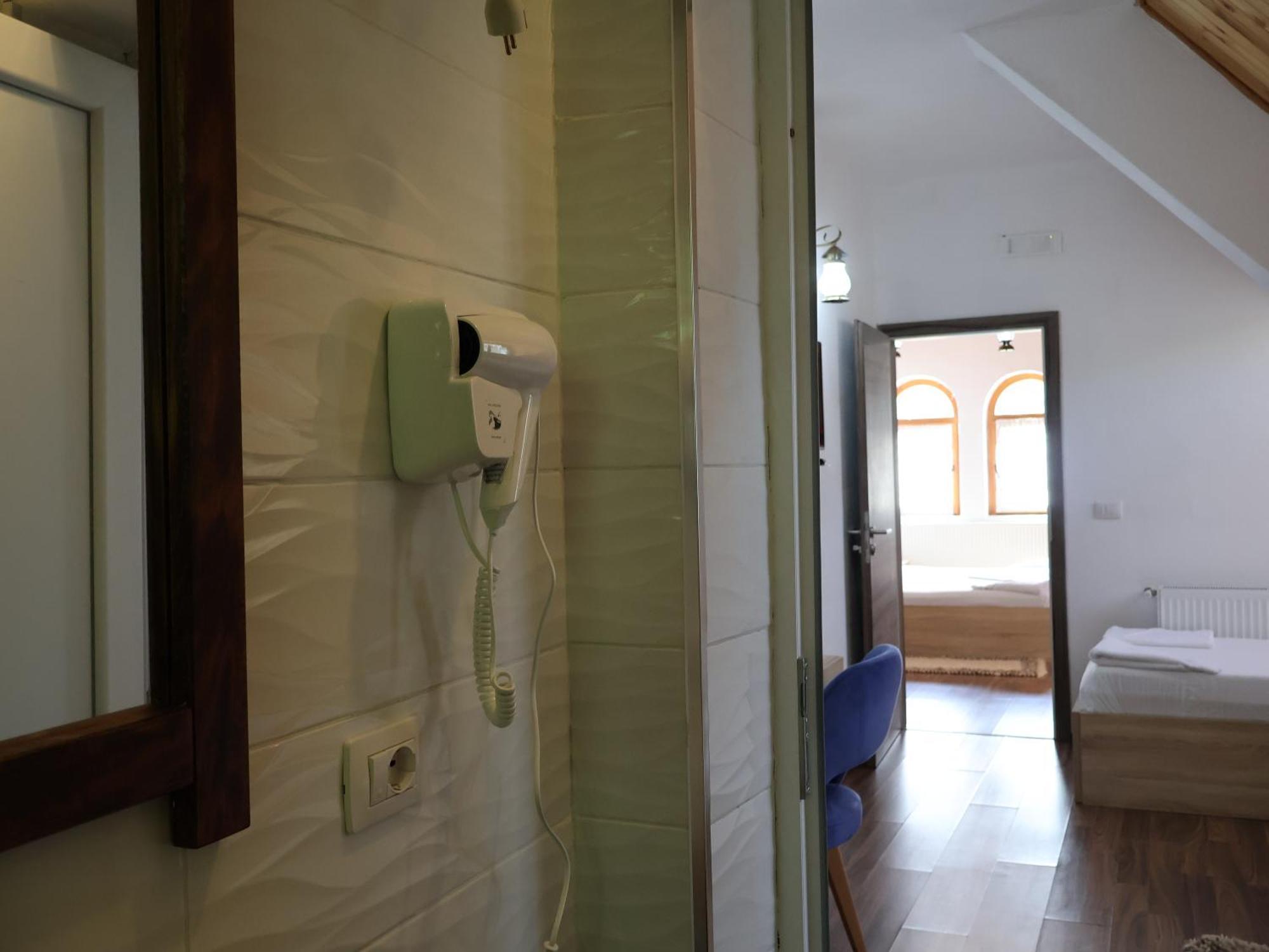 Mik Hotel Valbona Exterior photo