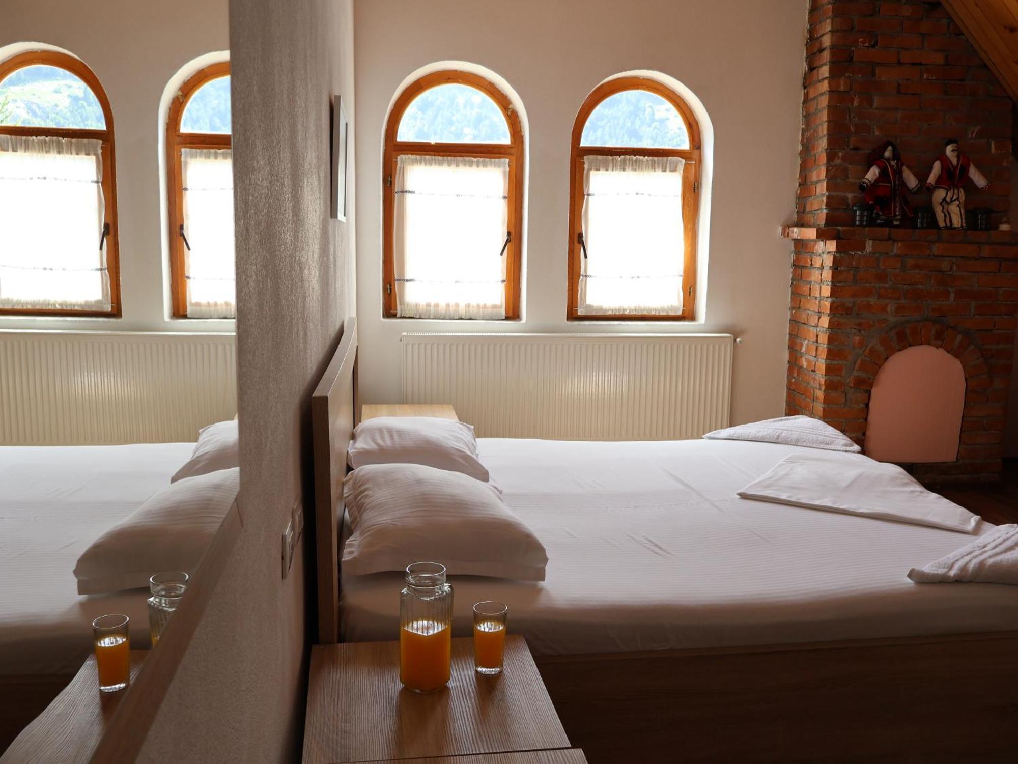 Mik Hotel Valbona Exterior photo