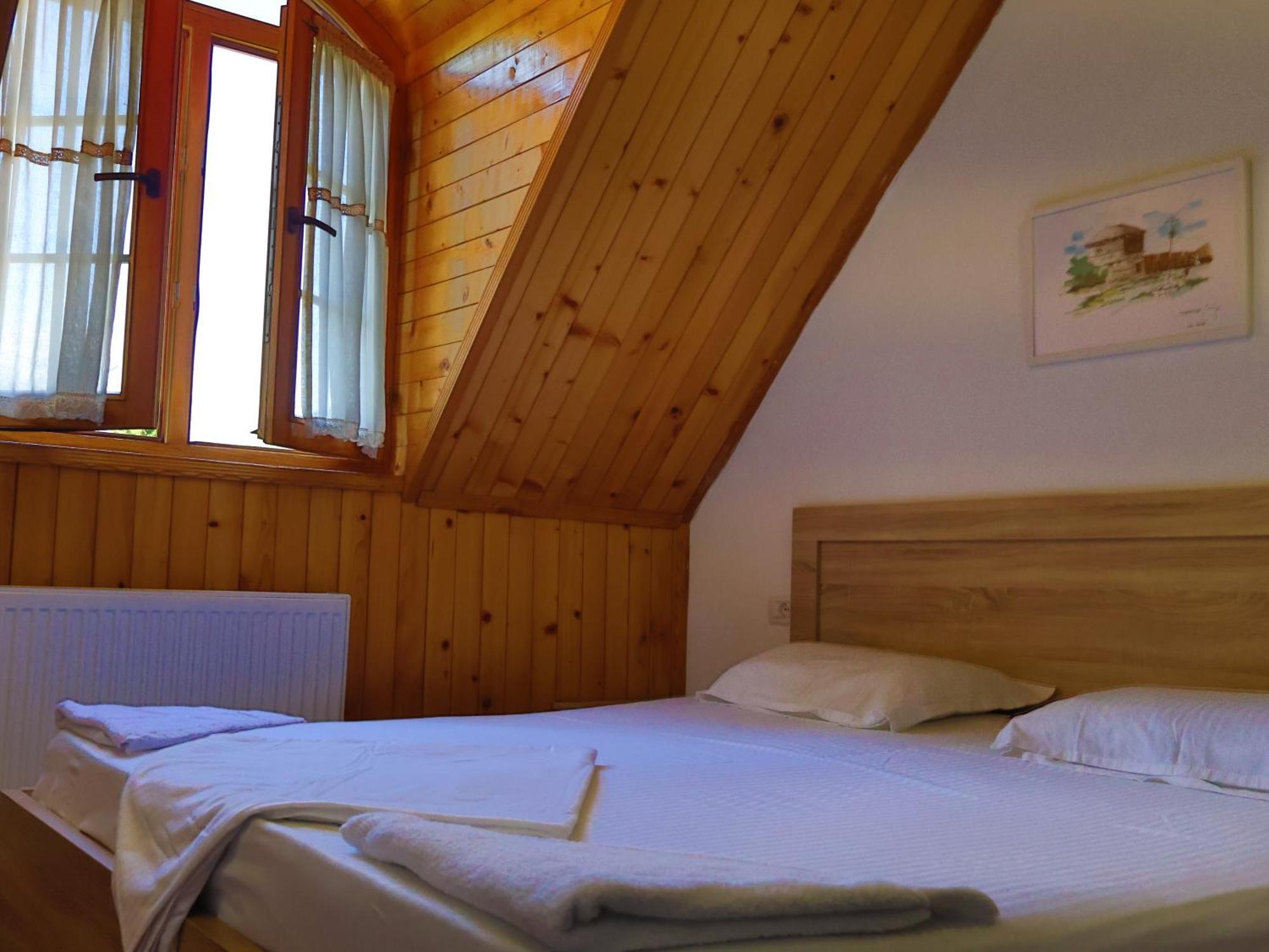 Mik Hotel Valbona Exterior photo