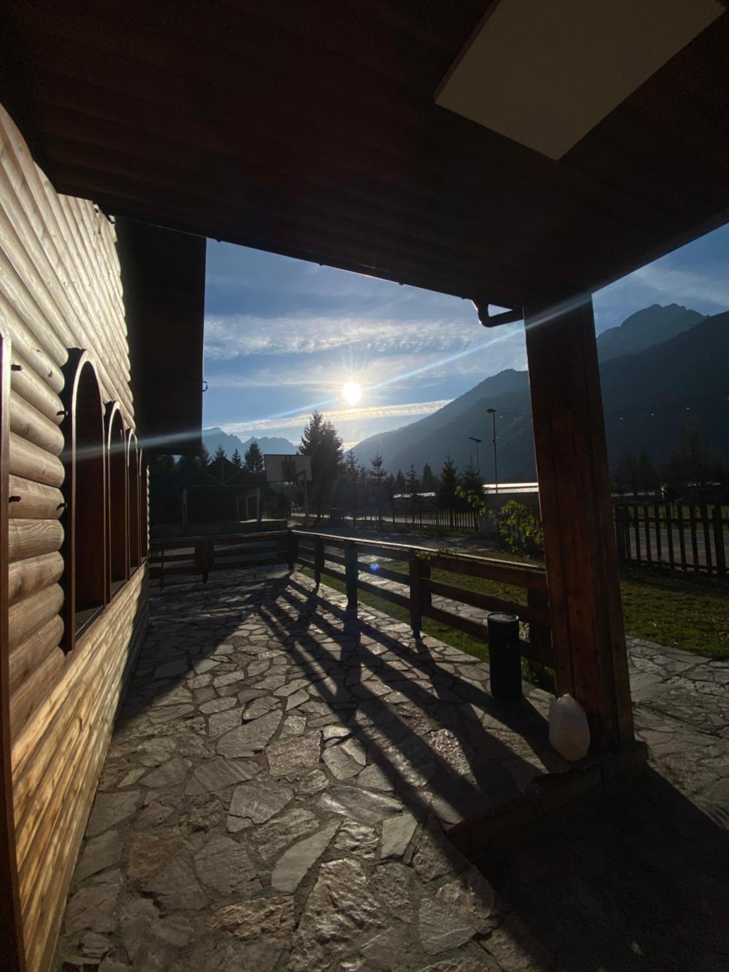 Mik Hotel Valbona Exterior photo